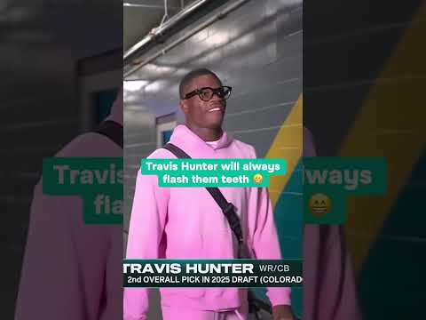 Travis Hunter is rocking the pink for his MNF debut 🔥