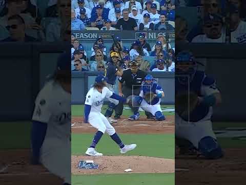 Tyler Glasnow was dealing in NLCS Game 3 😤