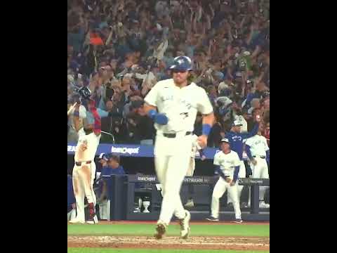 PURE POSTSEASON PANDEMONIUM 😱