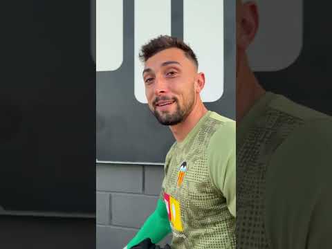 Las campanadas de Cristian Rivero y Julen Agirrezabala 🔔 Y tú, ¿a quién elegirías? 🕛