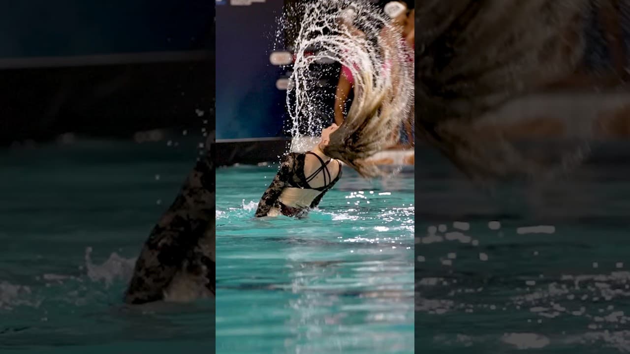 Slow-motion hair throw? Virginie is a master at it ✨ #slowmotion #artisticswimming #hairthrow