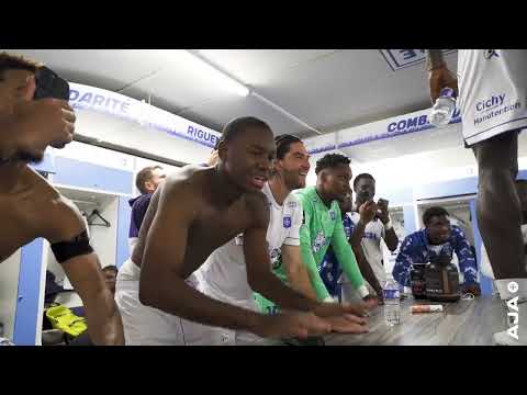 Le vestiaire en folie après la victoire contre Toulouse (1-0)