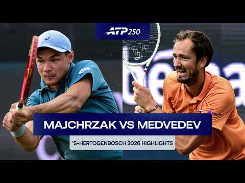 Kamil Majchrzak vs. Daniil Medvedev Highlights | ‘s-Hertogenbosch 2026 Semi-Final