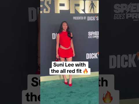 Suni Lee showed up to support IShowSpeed at the premiere of his new show 🤩