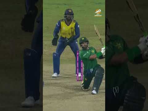 Sahibzada Farhan was the @aramco POTM for his heroic knock 👏