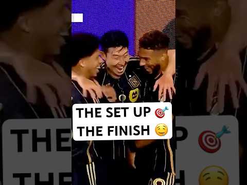 Denis Bouanga ONE-TIMER!! 😎