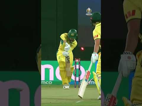 Vote for your @rexonaindia6182 POTD from the #AUSvENG contest in #CWC25 🗳