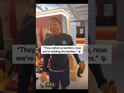 Myles Lewis-Skelly and Bukayo Saka having fun after becoming champs 🍾 (via @Bukayosaka87/IG)