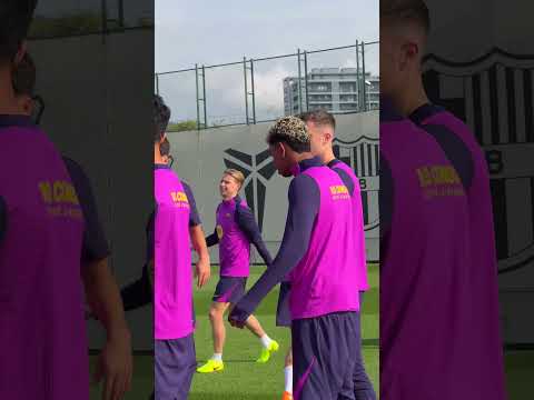 Frenkie stays. Fermín is back. 🎁😍  #fcbarcelona #football #shorts