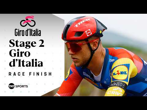 SENSATIONAL SCENES! 🤩 | 2026 Men's Giro d'Italia Stage 2 Final KM's | TNT Sports Cycling