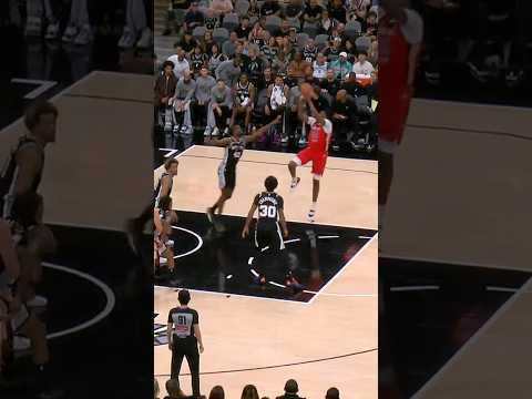 Derik Queen drills fadeaway jumper #pelicans #spurs #highlights