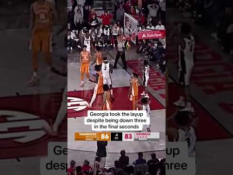 Tennessee won the game by one point 👀