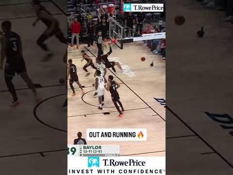 Beautiful on the break 🤩 #louisville #collegebasketball #accbasketball #basketball #gocards