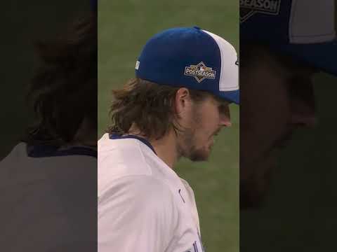 The ALCS is going to Game 7! 🤯