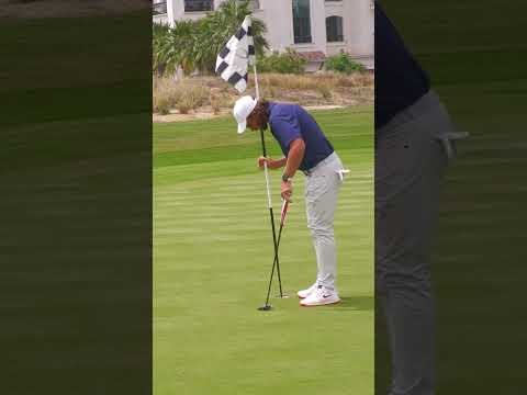 We all want to know: How many strokes is Lefty Tommy getting? 🤔