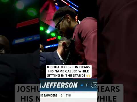 Joshua Jefferson was in the crowd when his name got called 🙌