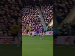 How's your touch?! #premierleague #soccer #football