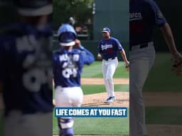 Keep your head on a swivel 😮