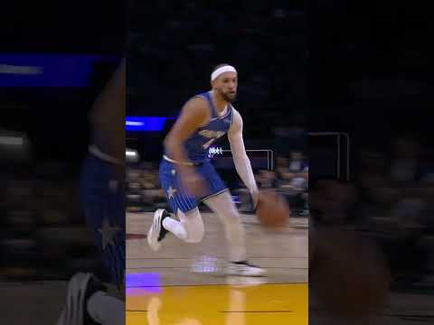 JALEN DOWN THE RUNWAY!!!