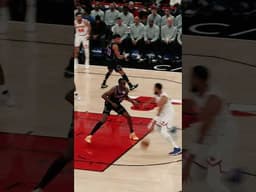 Jalen Smith always brings the energy! 🔋 #nba #chicagobulls #micdup #basketball