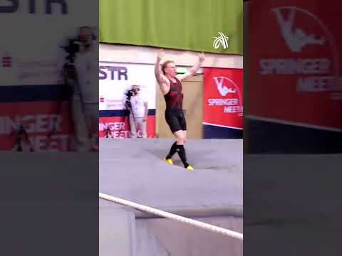 A first for Cottbus ⭐️ Shared victory for Menno Vloon 🇳🇱 and EJ Obiena on 5.77m.