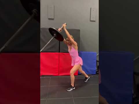 Before the ice, there’s the gym. 🏋️‍♀️⛸️ 📹:@icegirlash #Olympics #MilanoCortina2026 #WinterOlympics