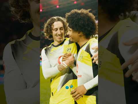 🥰 So much LOVE for Fabio Silva after scoring his first Bundesliga goal! 🫶