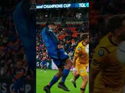 Powell powers it in! ⚽️