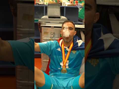 TIENES QUE VOLVER 🇨🇱🥹 #realbetis #shorts