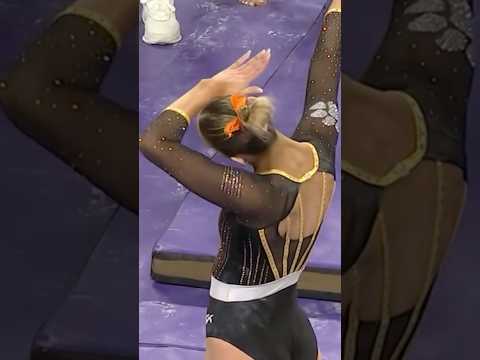 Dab on ‘em Ella 😎 #clemson #clemsontigers #ncaagymnastics #collegegymnastics #gymnasticsbeam
