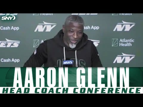 Aaron Glenn reacts to the Jets third win of the season