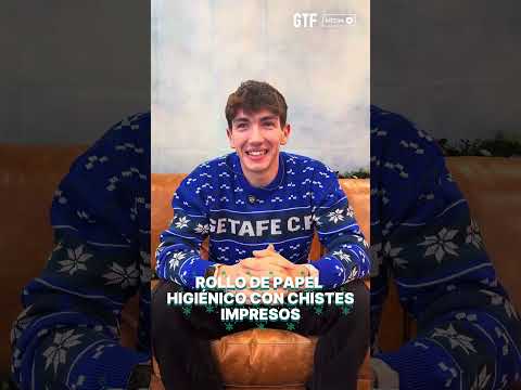 😂 Mario Martín reparte cosas random en el vestuario.