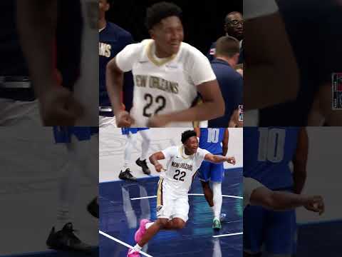 Derik Queen 🌀 SPIN-MOVE Dunk #pelicans #nba #shorts