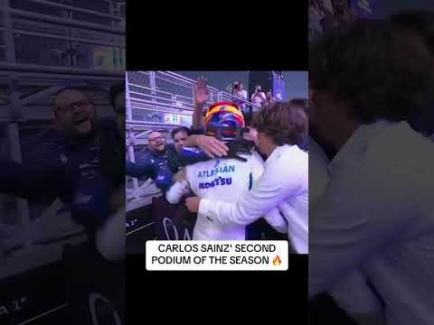 Wait for the stare 😭