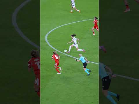 Magic 💫 | #bonansea #wucl #womensfootball