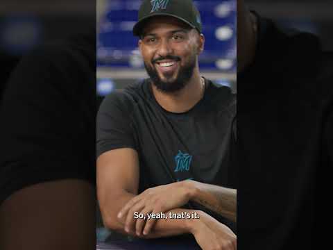 Is Sandy Alcantara the next switch-pitcher in the making? We don’t think so, and that’s a relief! 🙏