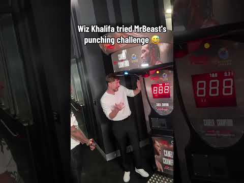 Wiz Khalifa has some power 🥊