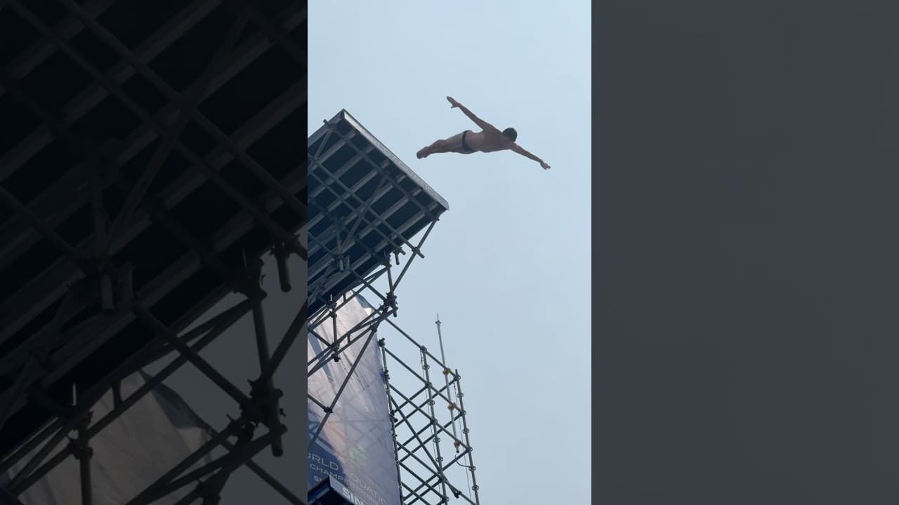 The raining men and women are back! 👀 #highdiving #air #worldaquatics #worldcup