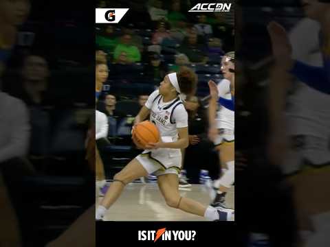 Make way for Hannah 👀 #notredame #accbasketball #collegebasketball #collegesports #basketball
