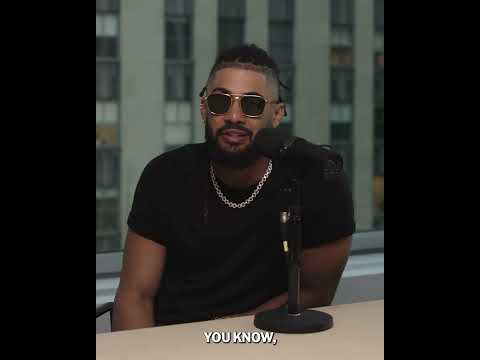 Manny Machado makes it look easy 😮‍💨 Even Fernando Tatis Jr. is in awe of his defense!