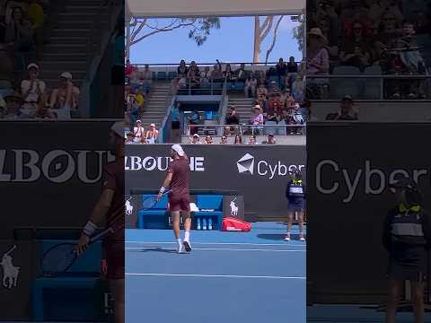 CRAZY tennis point! 😱