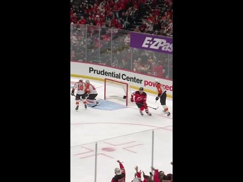 Simon Nemec with a Short Goal vs. Philadelphia Flyers