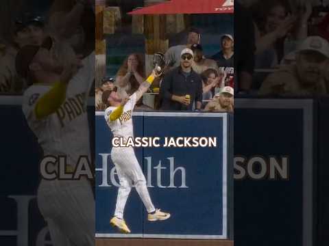 No Fly Zone 😤 #mlb #baseball #defense #robbery #padres #highlights #jacksonmerrill