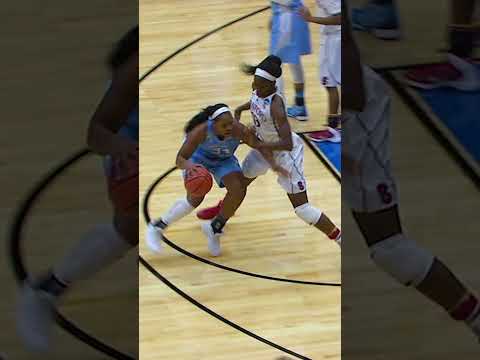 Chiney Ogwumike was a double-double machine at Stanford 😤💪 (📍@PrincipalFinancial)