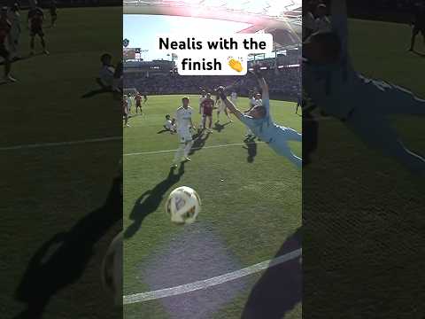 Sean Nealis HEADER puts the @redbullnewyork back in the game! 🔴