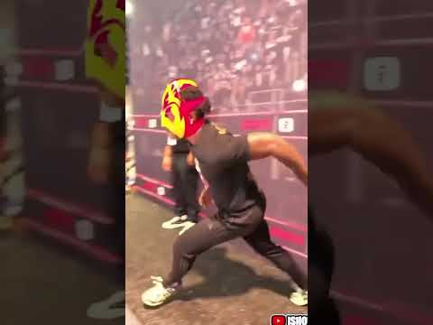 IShowSpeed from the top rope 🍿 (via @vegas/IG, @ishowspeed/IG)