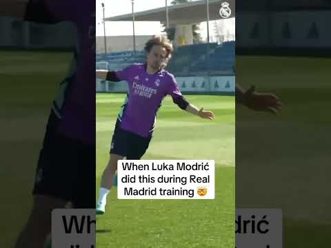 Luka Modric makes trivela’s look easy 🤌 (via realmadrid/TT)