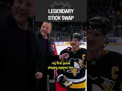 Sidney Crosby & Peter Forsberg swap sticks 🏒🔁