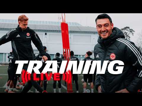 Training bei strömendem Regen I Vorbereitung auf Borussia Mönchengladbach