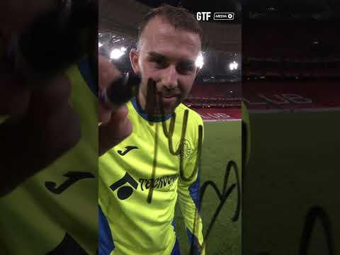 ⭐ 𝐔𝐧𝐚 𝐧𝐨𝐜𝐡𝐞 𝐬𝐨𝐧̃𝐚𝐝𝐚.